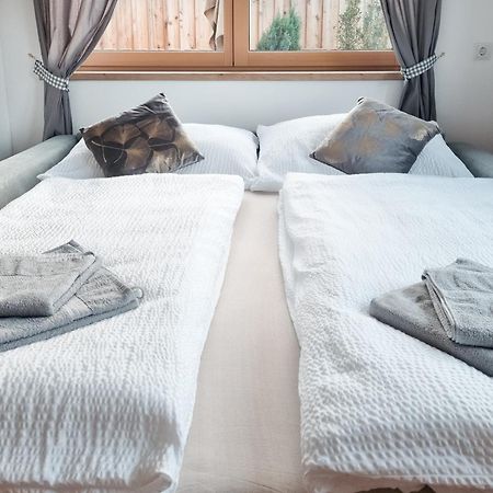 Veronikas Relax & Family Suite - Sun Terrace And Car Park By Alpenluxus Appartements 푸겐 외부 사진